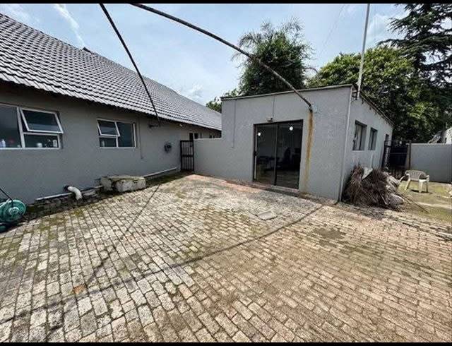 3 BEDROOM HOUSE FOR SALE IN BIRCHLEIGH